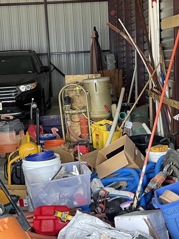 Storage Unit Auction in Tomball, TX at Morningstar of HSK ends on 24th